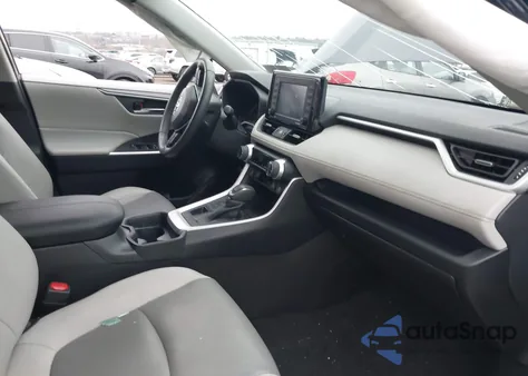 2021 Toyota Rav4 Xle Premium из США, поврежденный, VIN 2T3A1RFV9MW195834